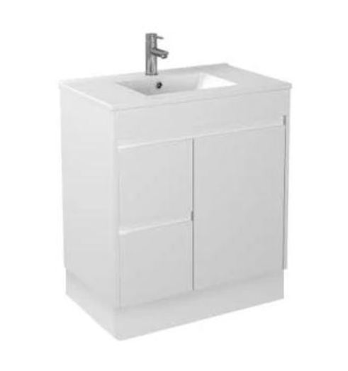 PVC Fingerpull 750 Kickboard Vanity